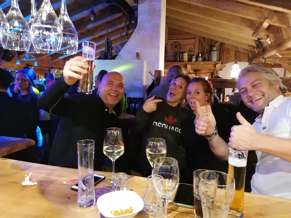 Alm Stadl Filzmoos - Apres Ski Und Almgaudii Open End