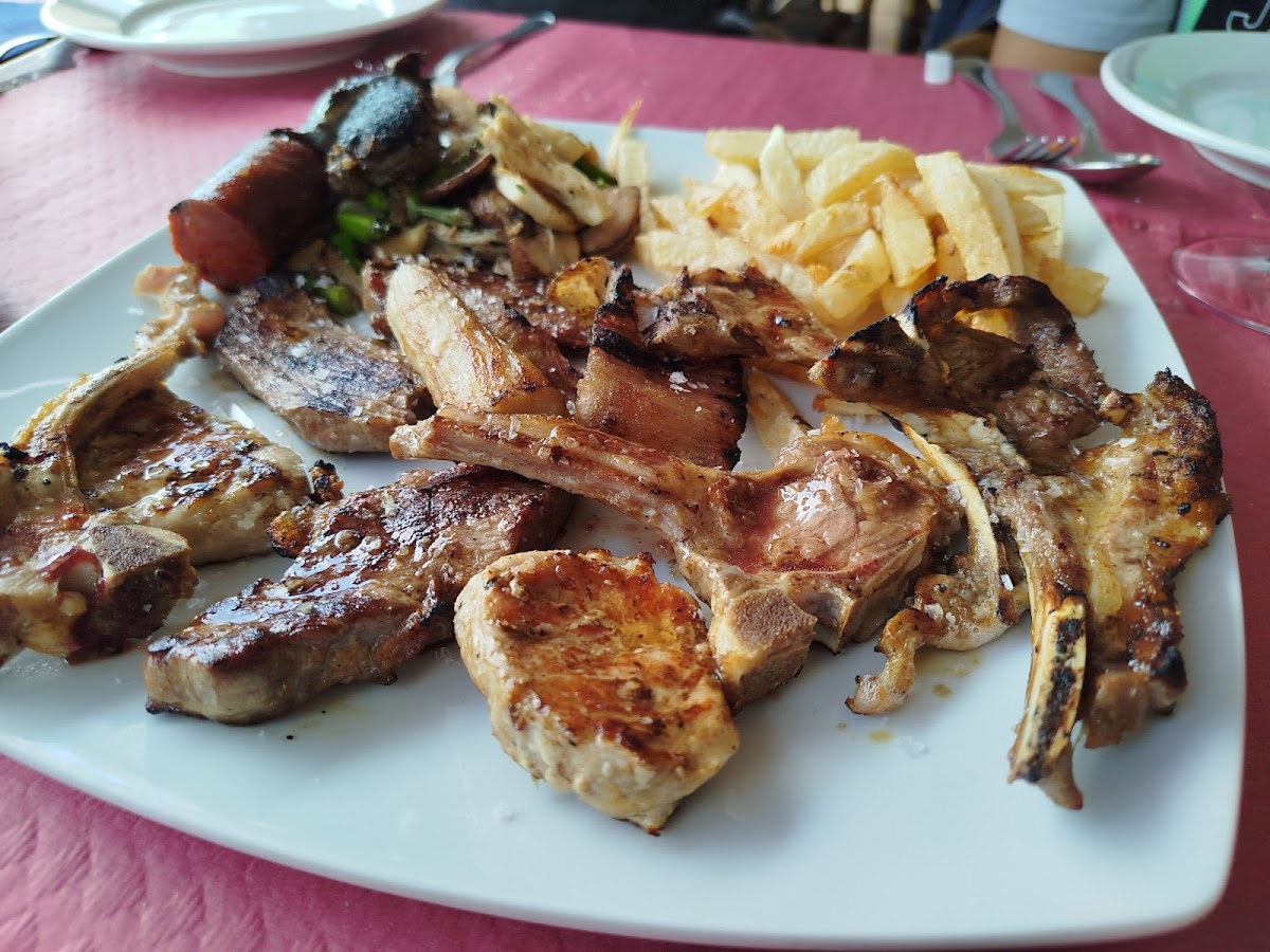 Almazara Restaurante Pub-4