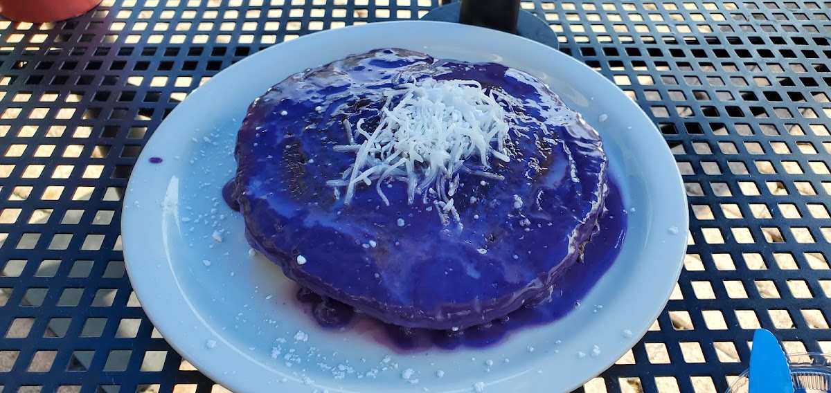 Aloha Stacks Island Eatery & Bakery-6