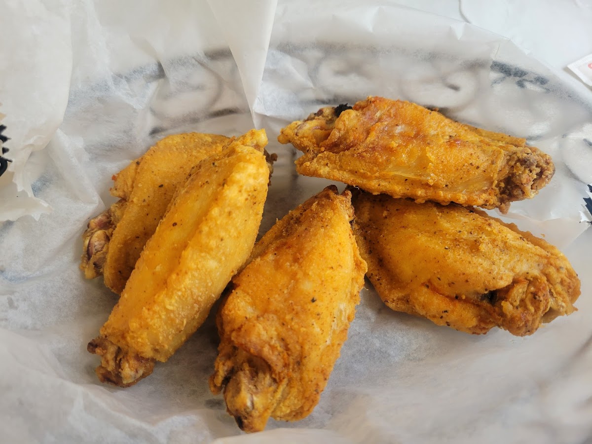 Al's Finger Licking Good Soul Food-7