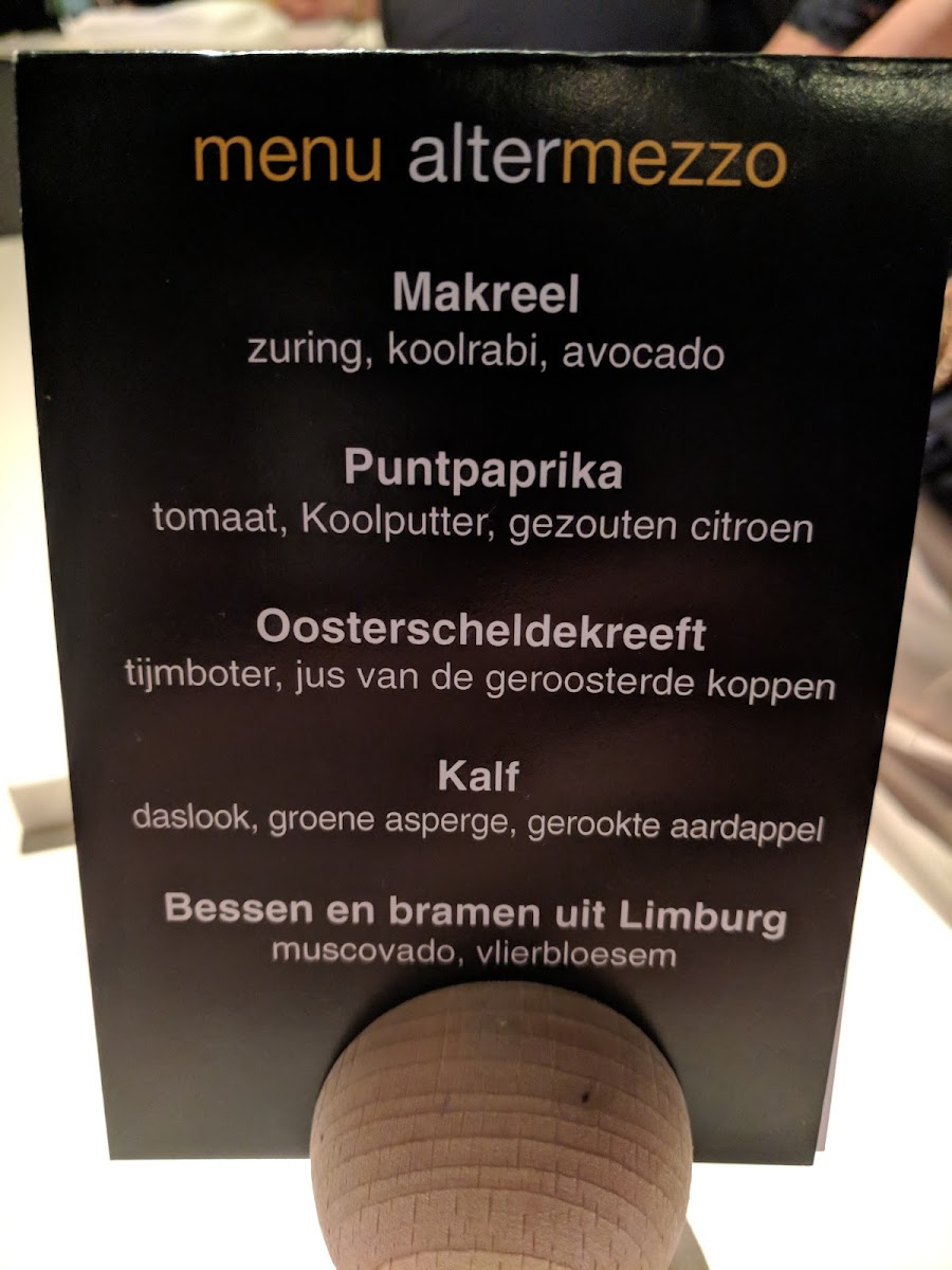 Menu Alter-8