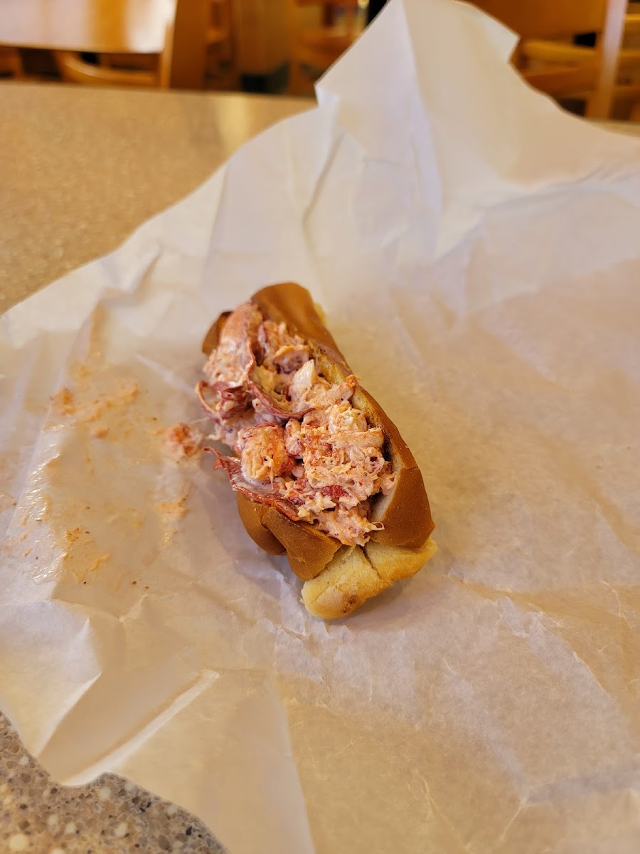 Amato's Sandwich Shops-3