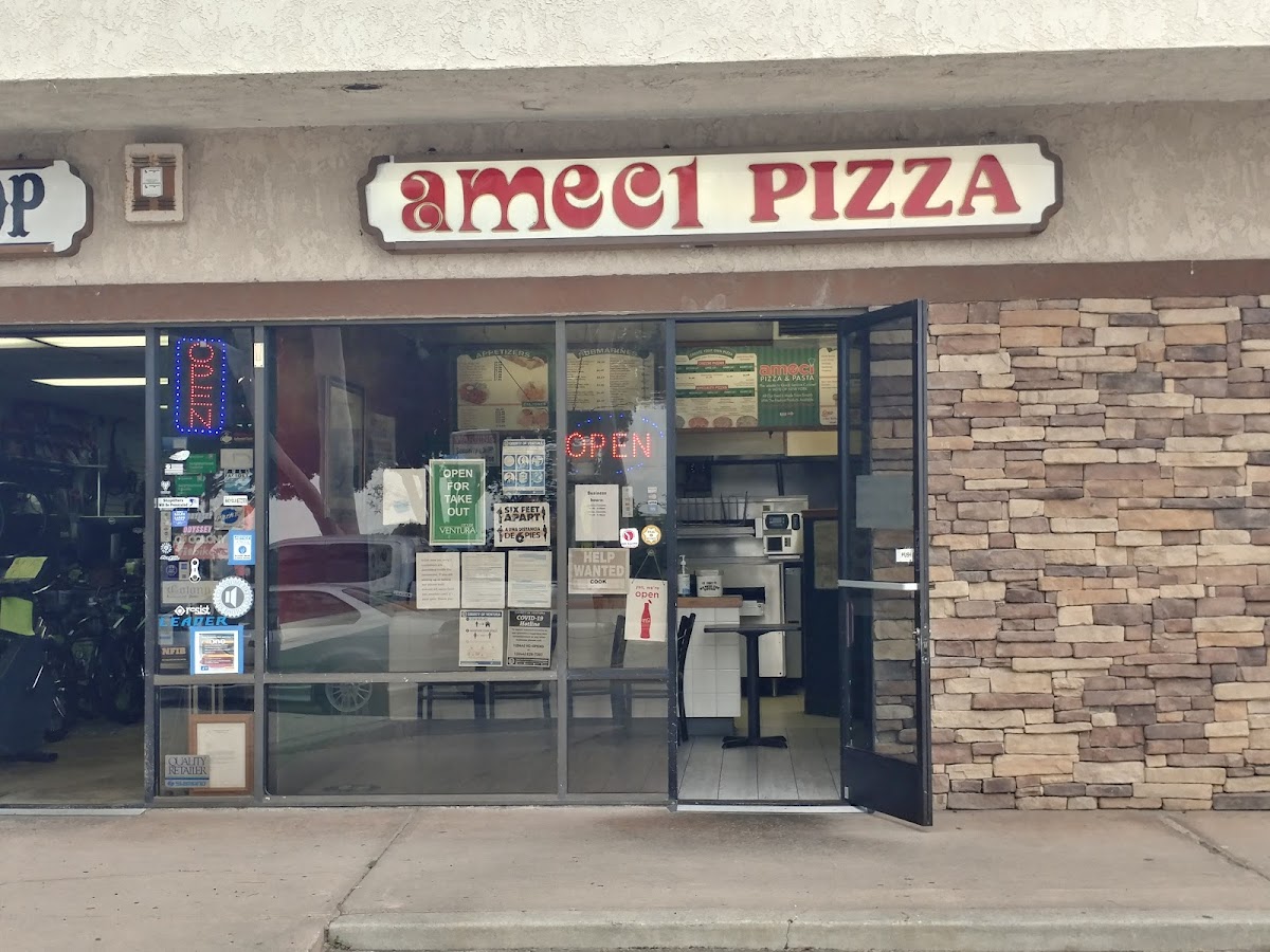 Ameci Pizza & Pasta