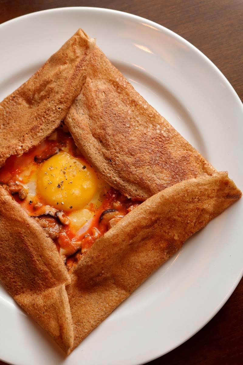 Amelie Creperie-2