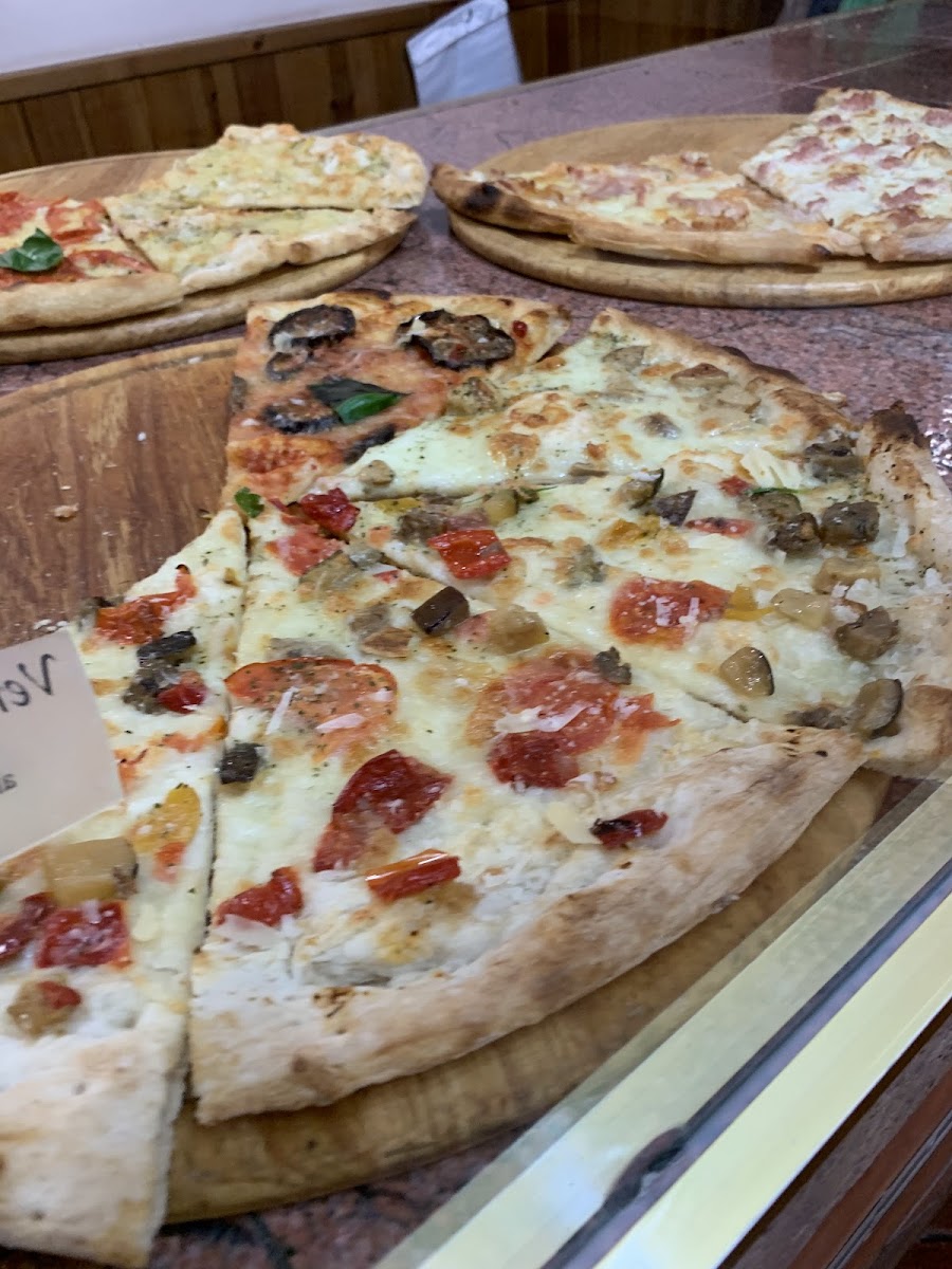 American Pizza Light-8