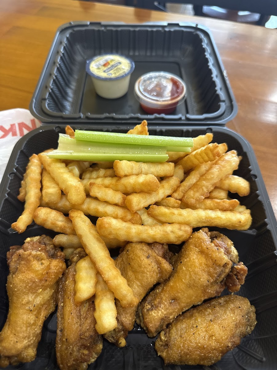 America's Best Wings - Falls Church-3