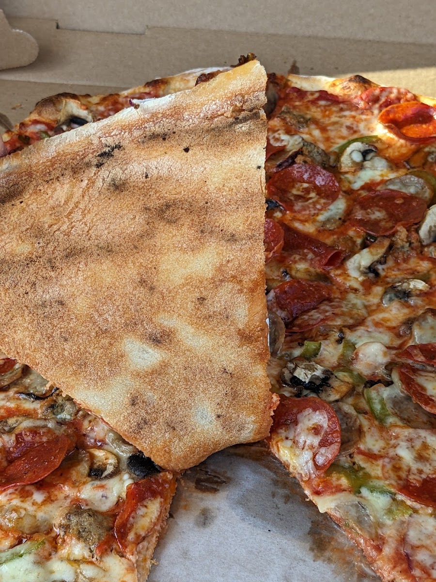 Amici's Pizzeria-9