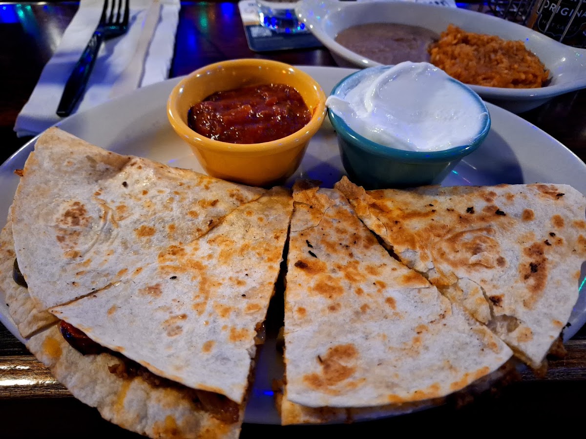 Amigos Mexican Restaurant & Bar-6