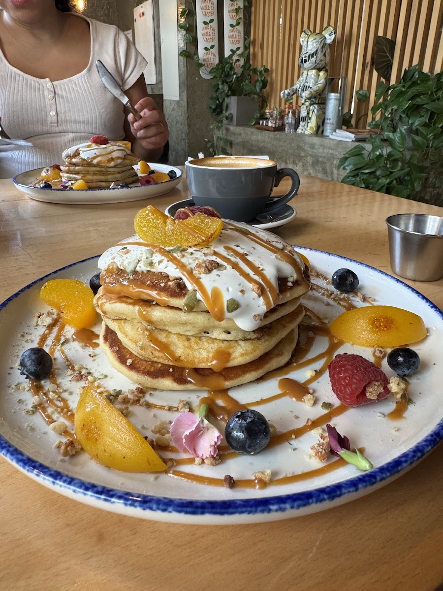 Amongst Few Café-3