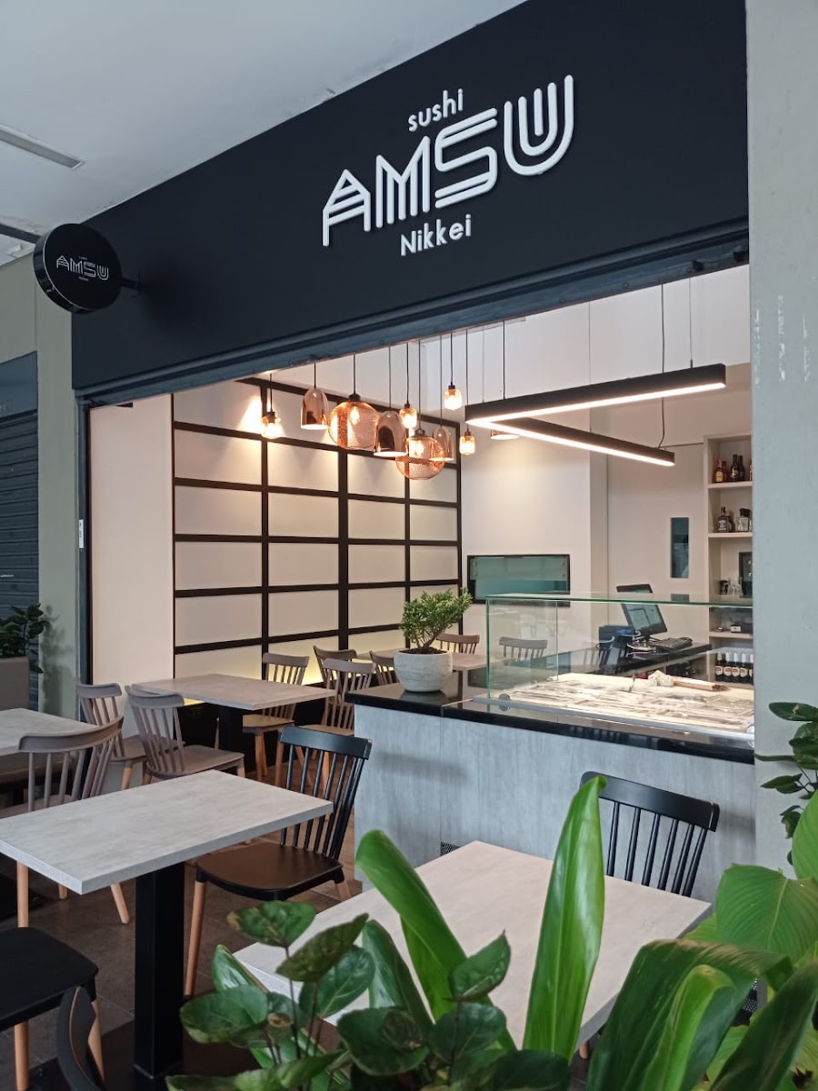 Amsu Sushi Nikkei