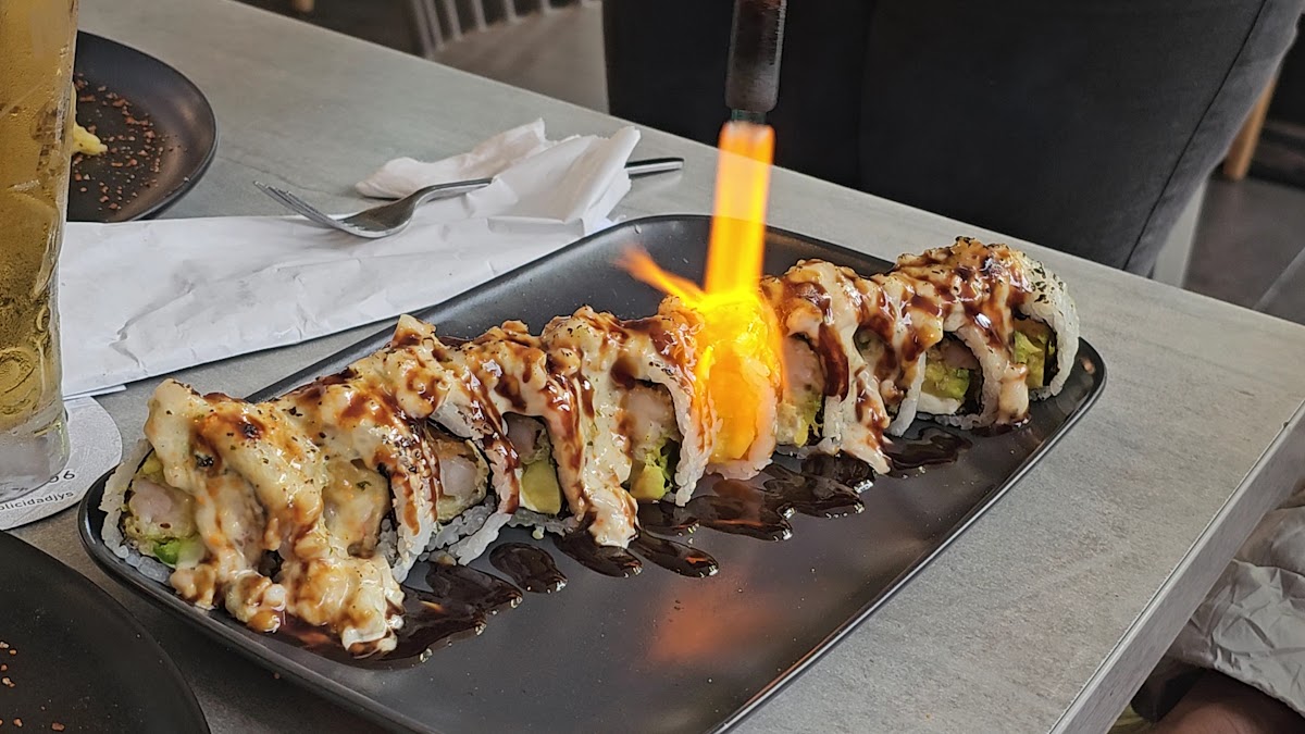Amsu Sushi Nikkei-2