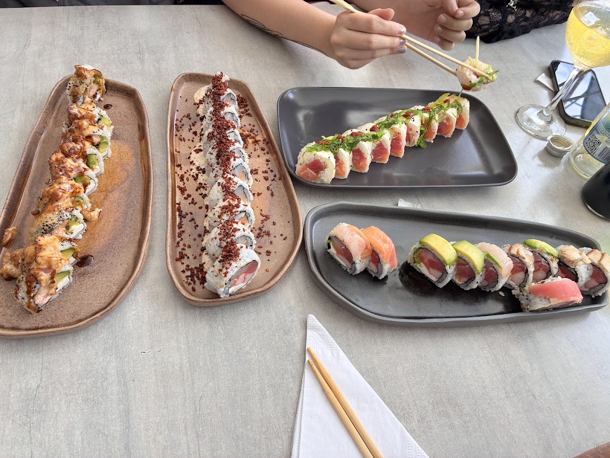 Amsu Sushi Nikkei-4