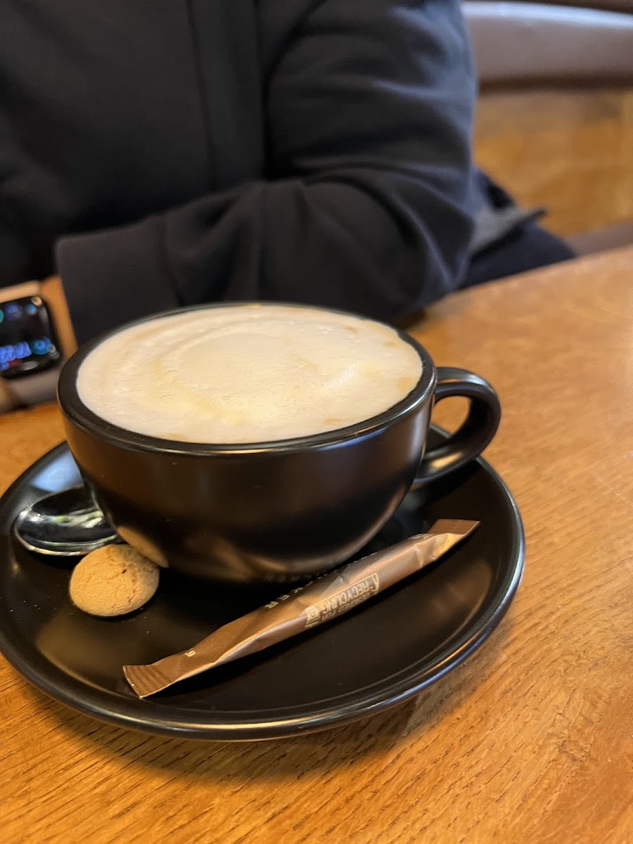 Amy’S Coffee & Restaurant-5