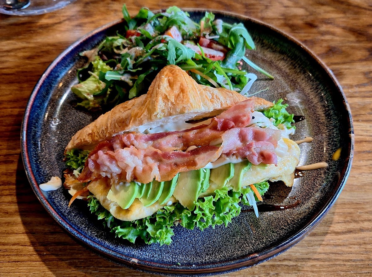 Amy’S Coffee & Restaurant-6