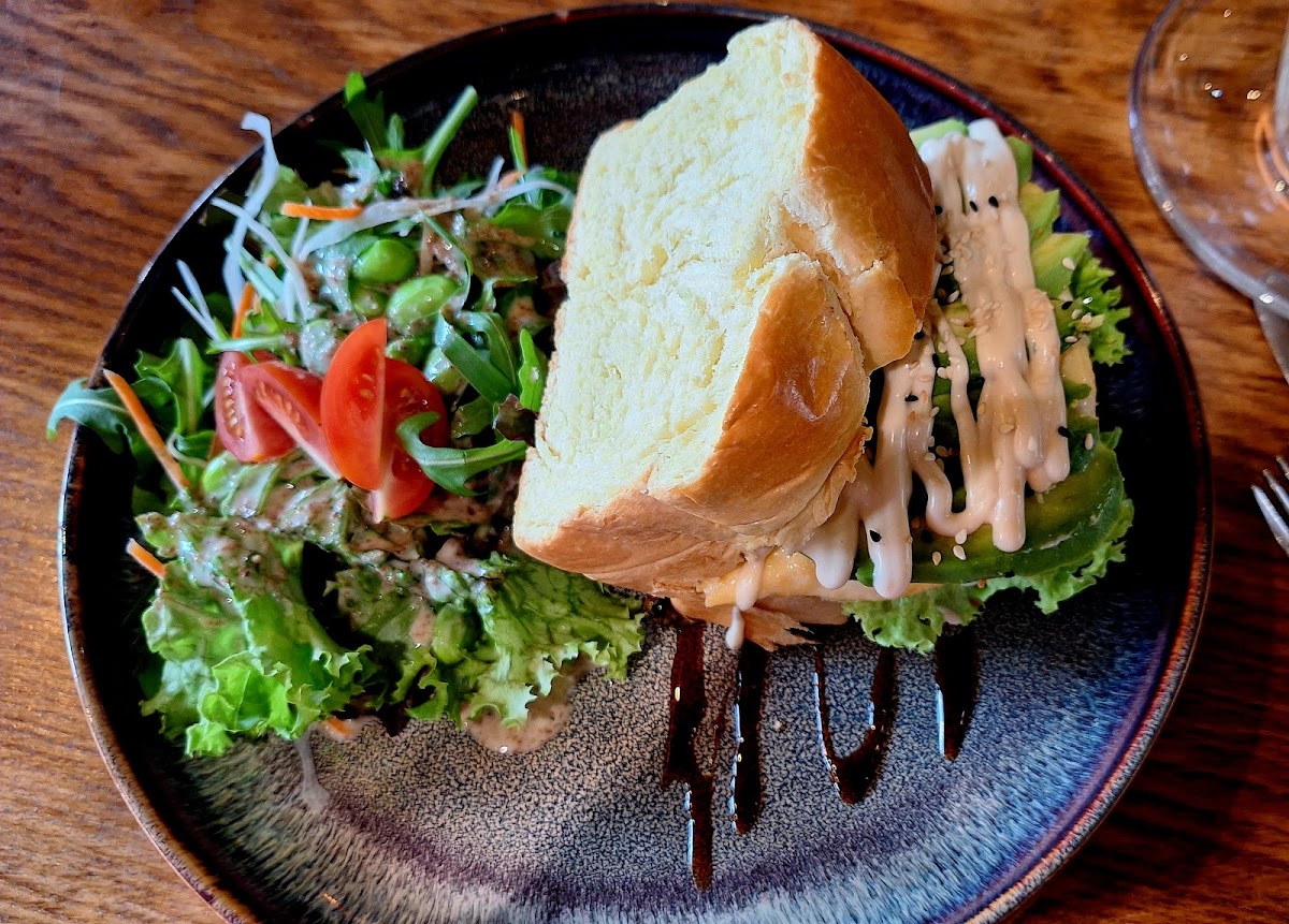 Amy’S Coffee & Restaurant-8