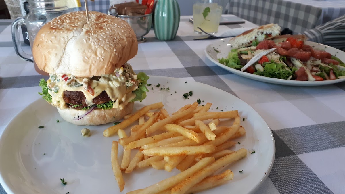 Ana-Paula's Coffee Shop-10