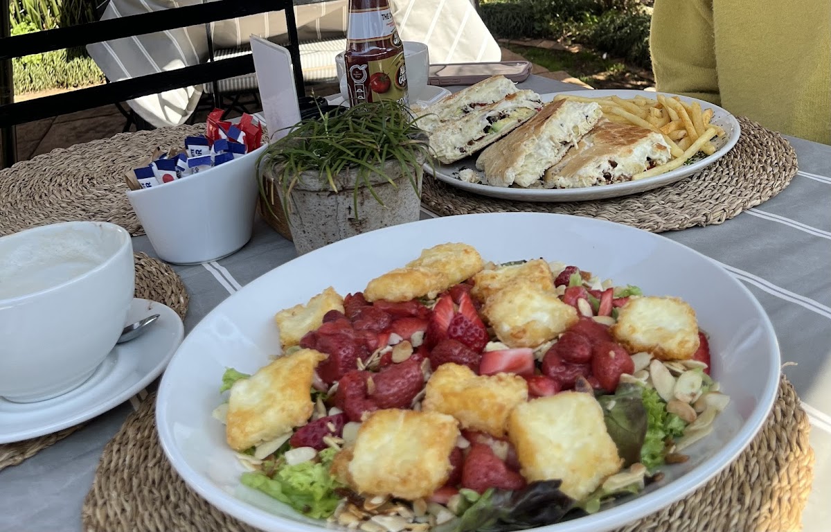 Ana-Paula's Coffee Shop-3