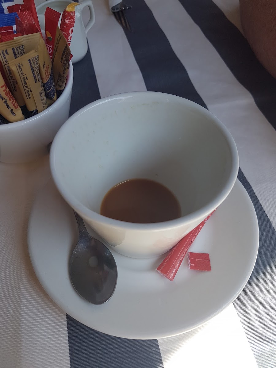 Ana-Paula's Coffee Shop-8