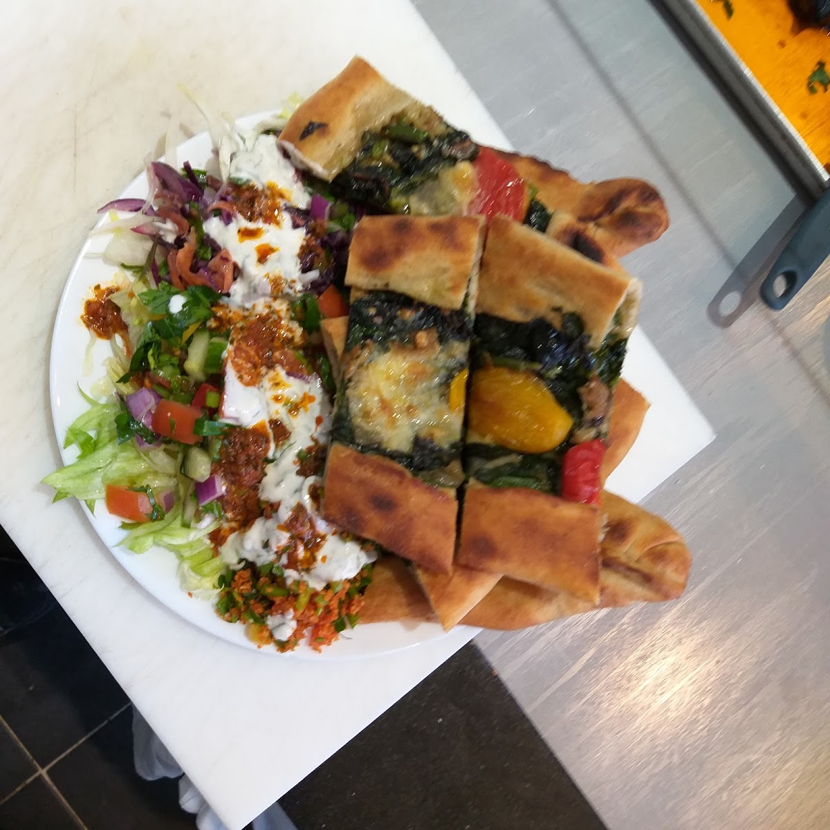 Ana’S Feinkost-Imbiss Döner-10