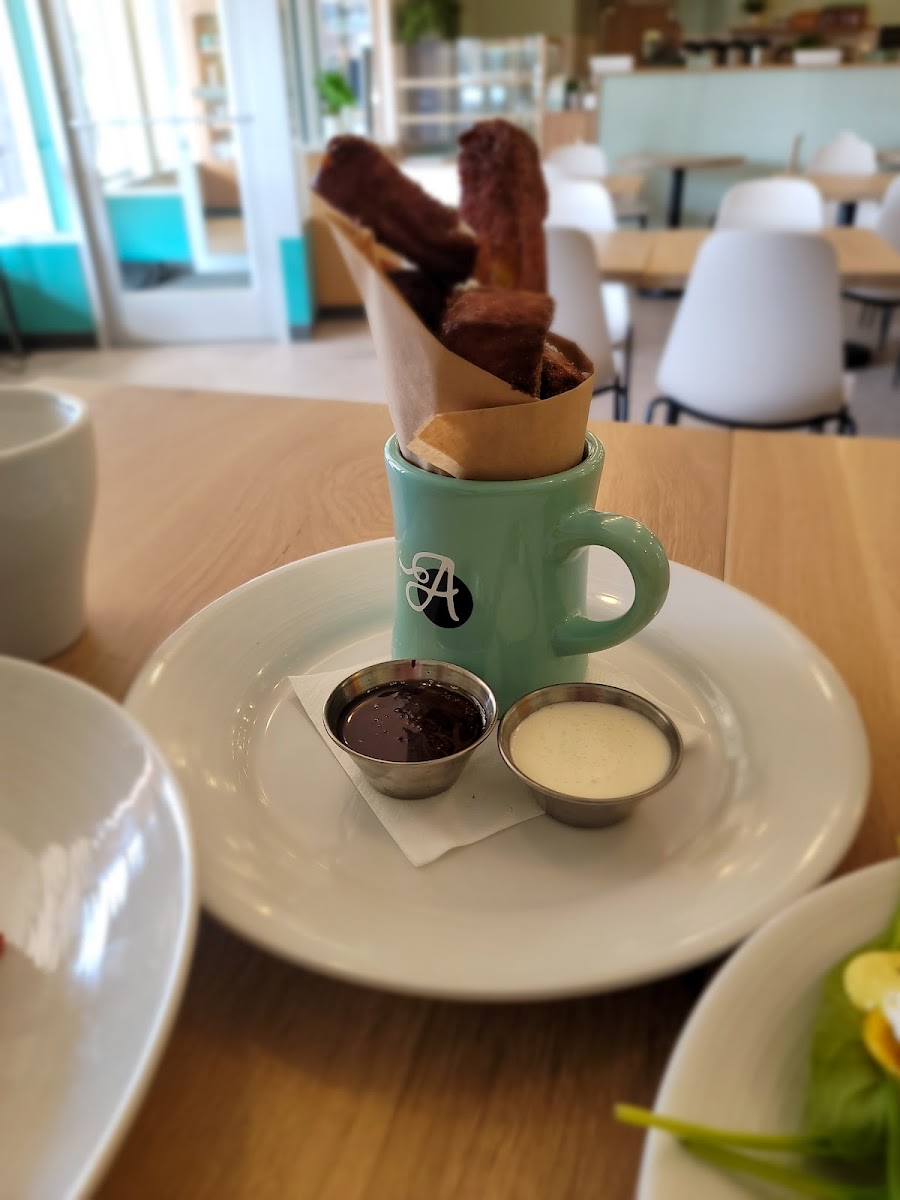Ancora Cafe + Bakery-8