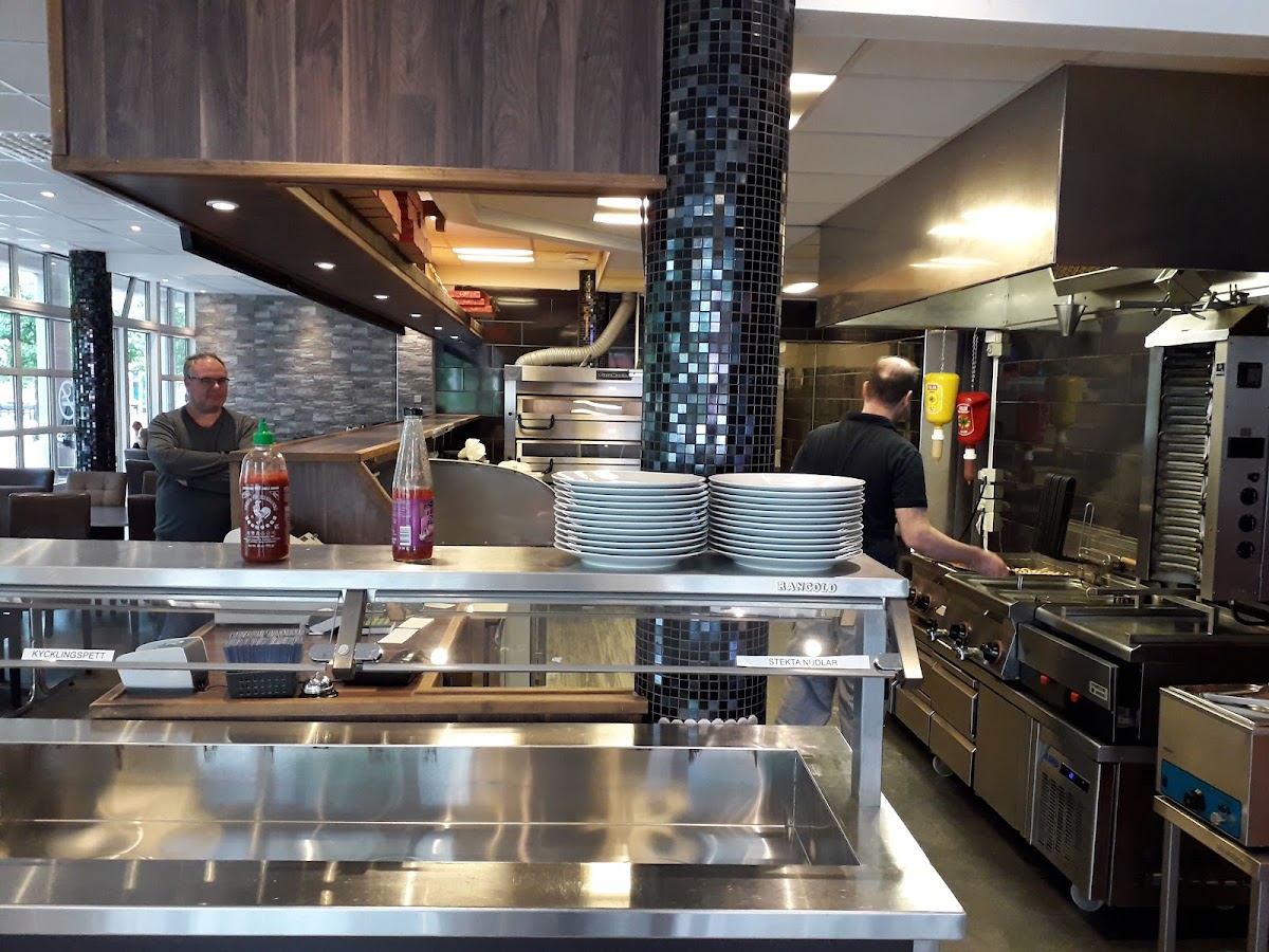 Aneby Grill Och Pizzeria-3