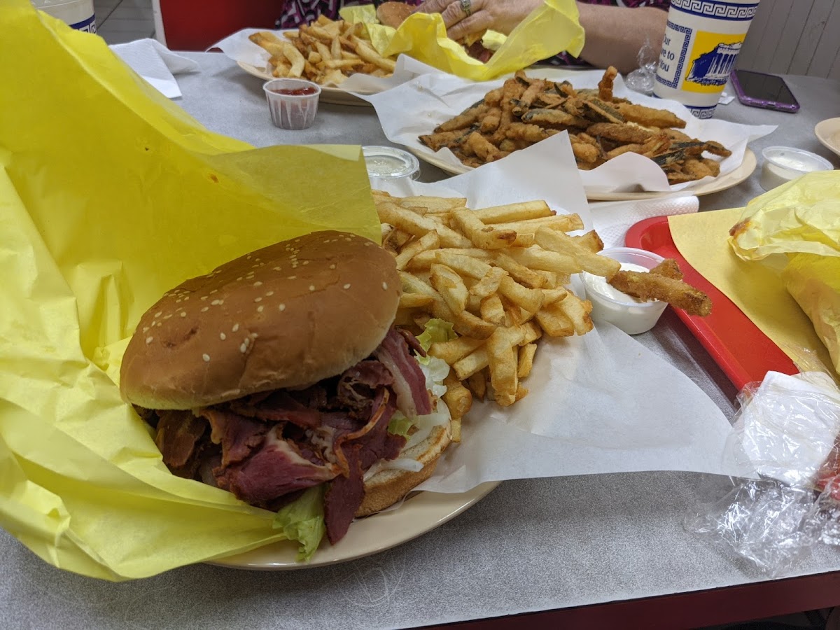 Angelo's Burgers-6