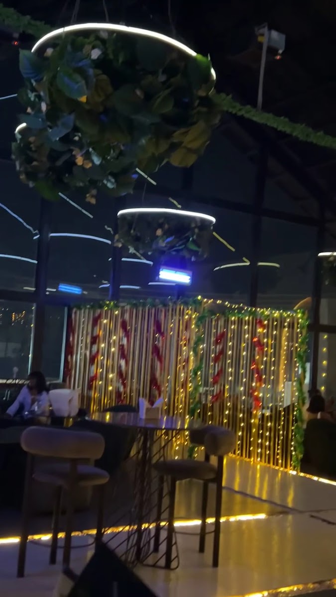 Ann’S Restaurant And Bar-9