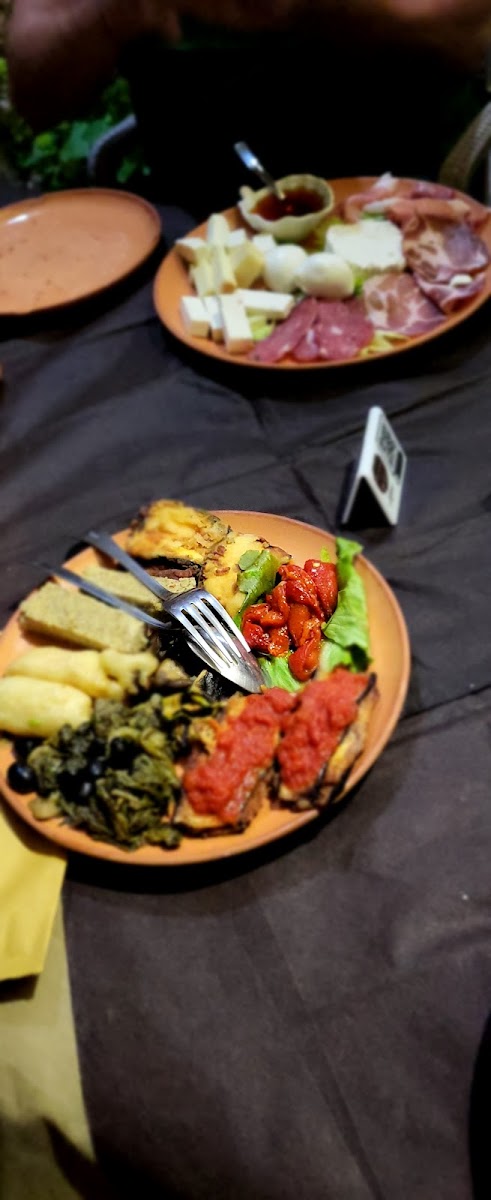 Antica Osteria Del Borgo-5