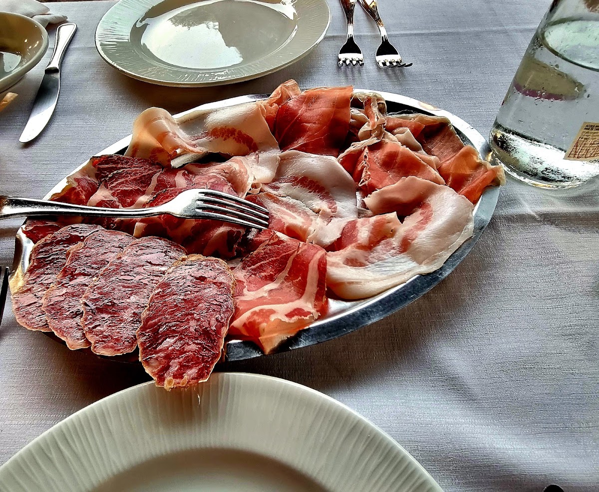 Antica Trattoria Del Cacciatore-5