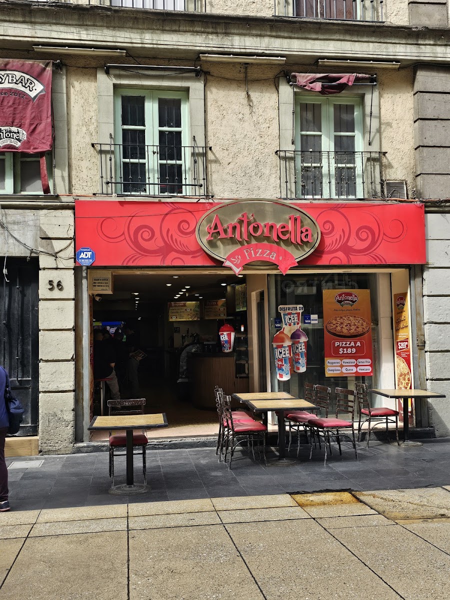 Antonella Pizza-3