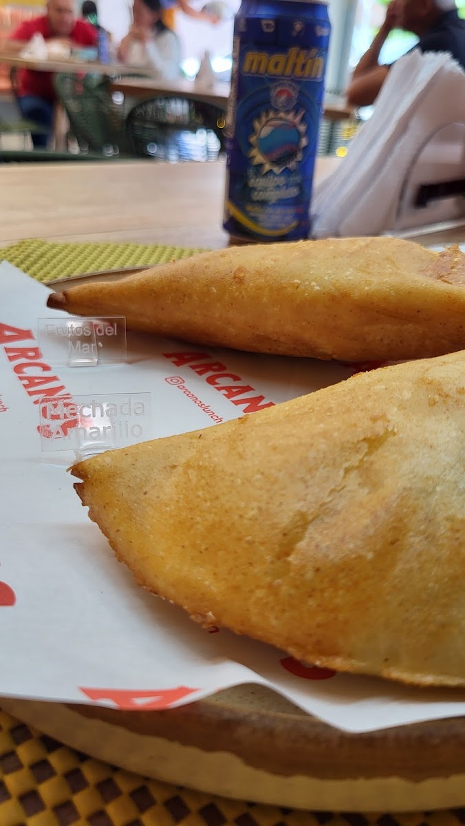Arcanos Lunch-6