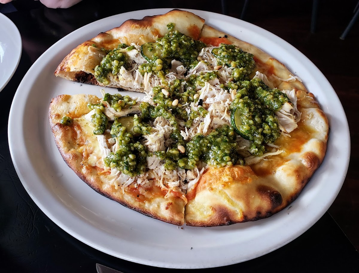 Archie's Restaurant & Pizzeria-7