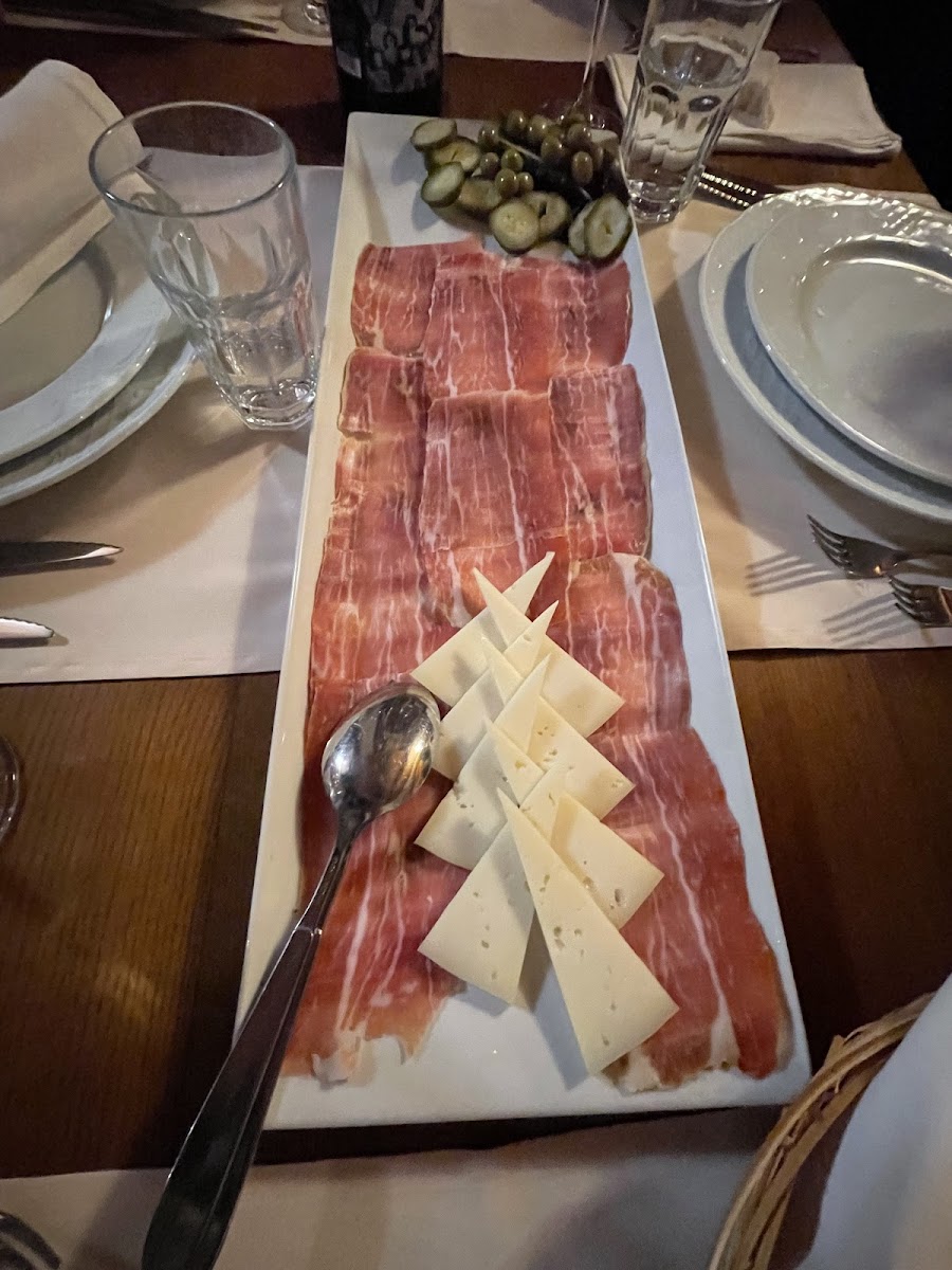 'žardin' Traditional Restaurant-4