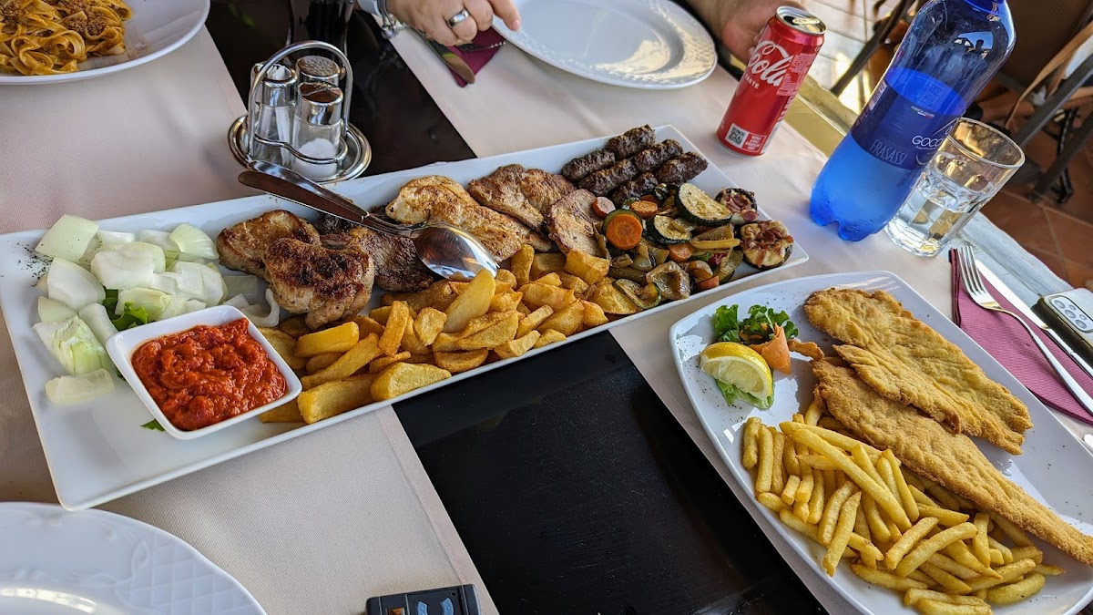 'žardin' Traditional Restaurant-5