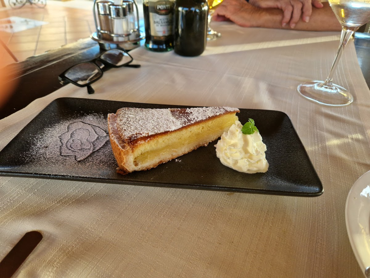 'žardin' Traditional Restaurant-6