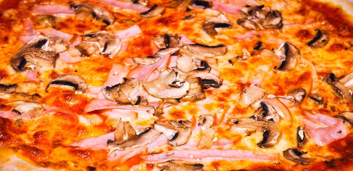 Arena Pizzeria-7