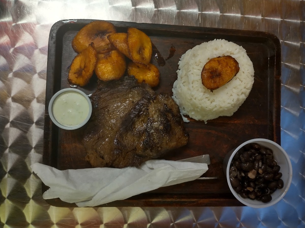 Arepa House-10