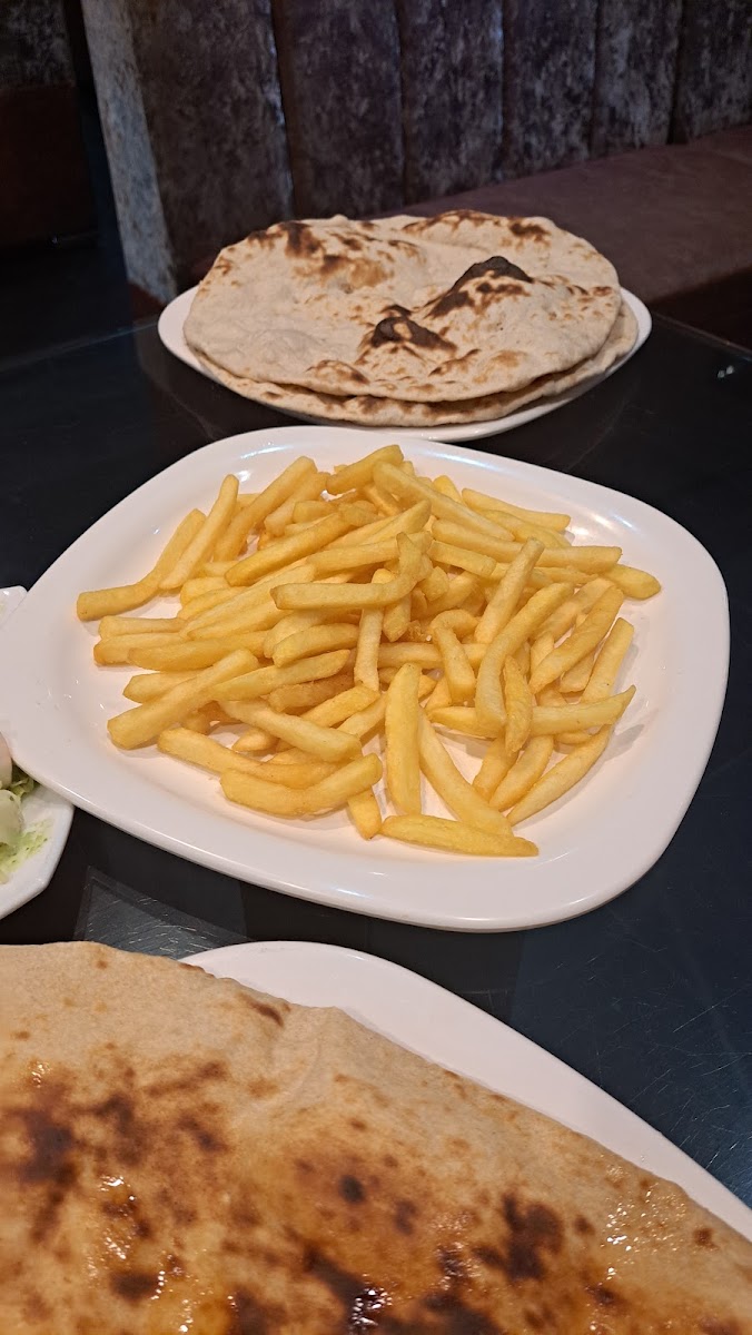 Aroush Cafe Restaurant-6