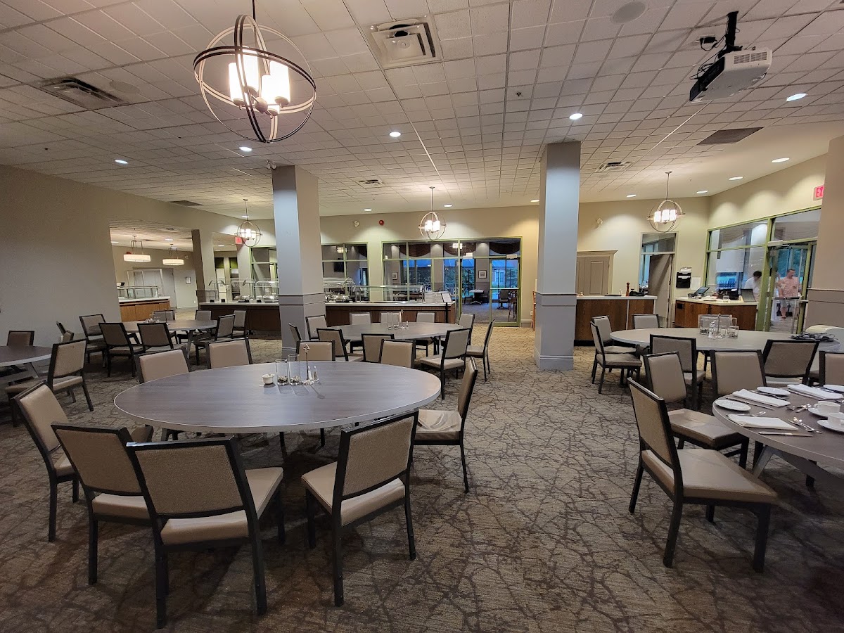 Asher's Restaurant & Patio