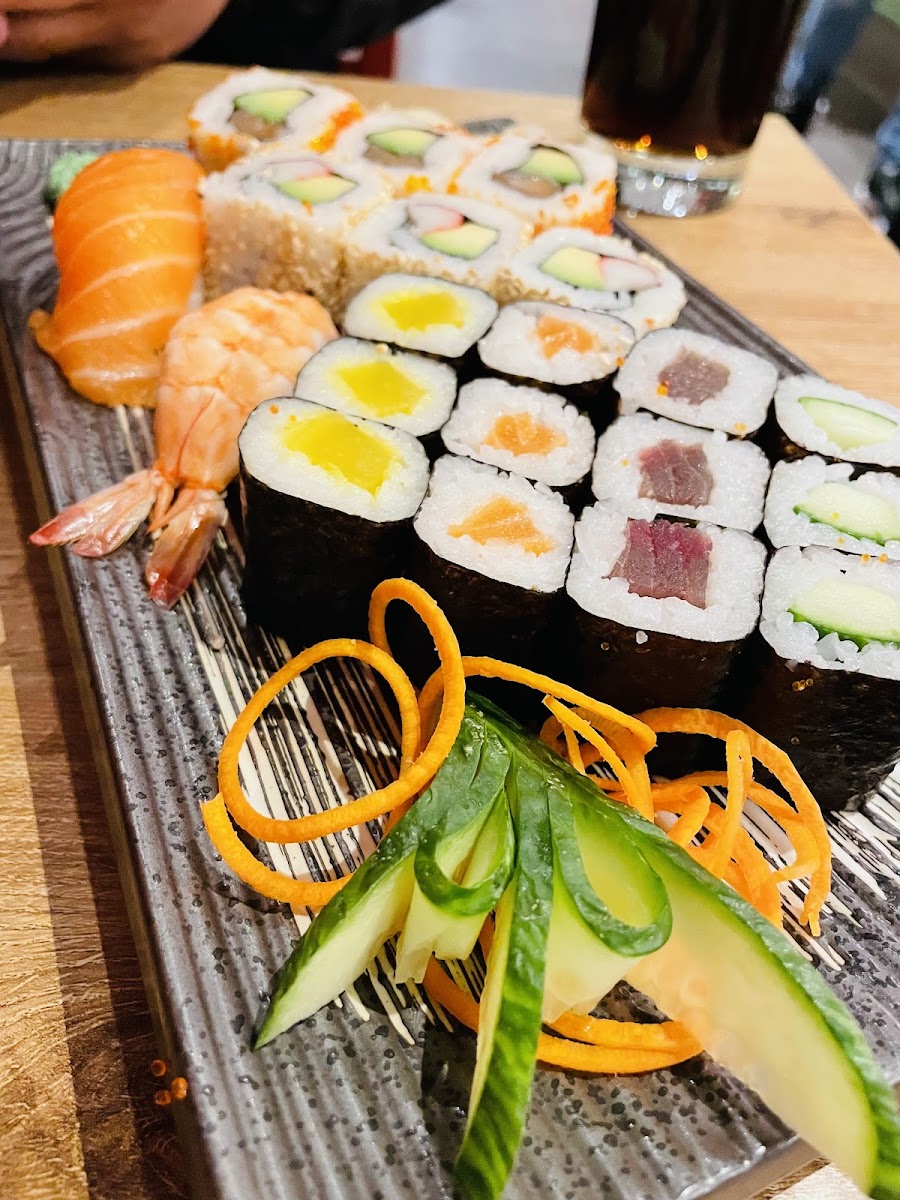 Asia Food & Sushi Bar Long Binh-4