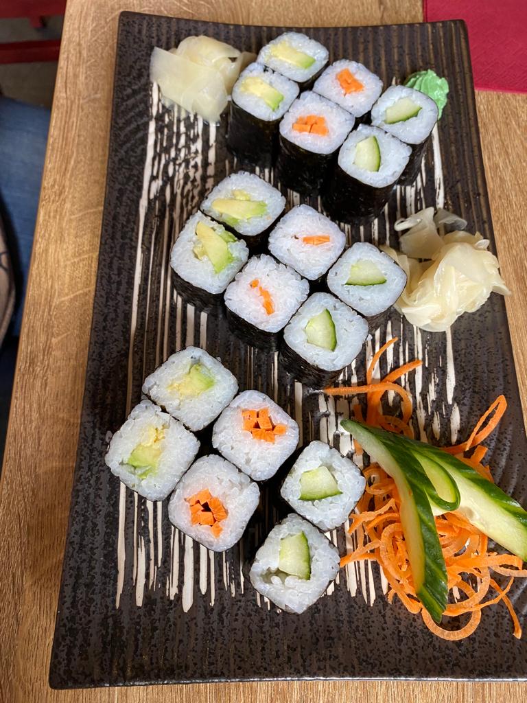 Asia Food & Sushi Bar Long Binh-9