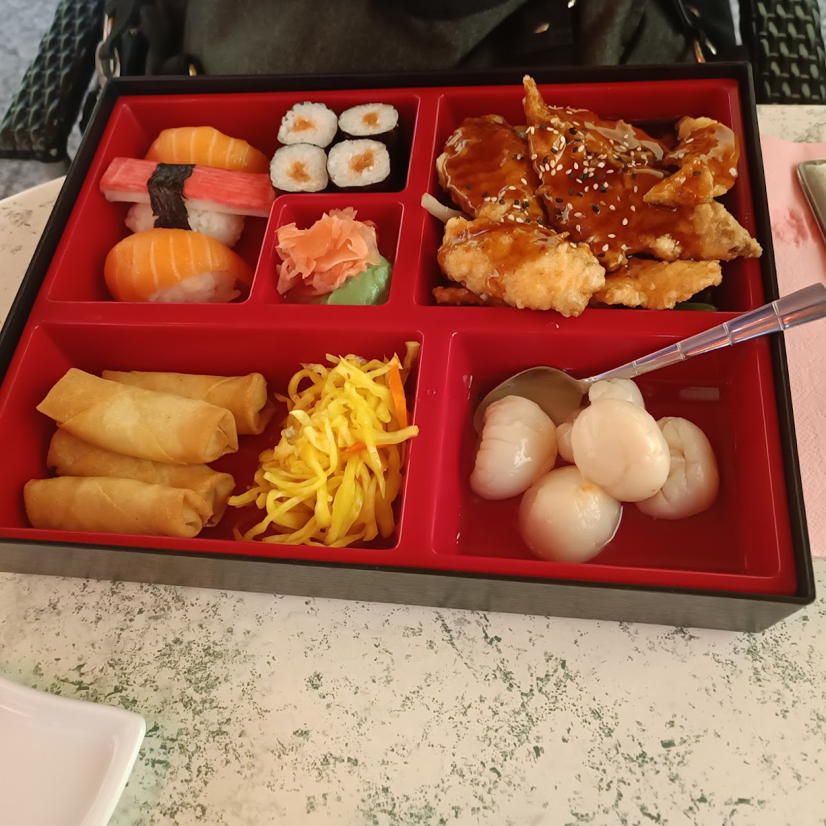 Asia Sonne St Veit-2