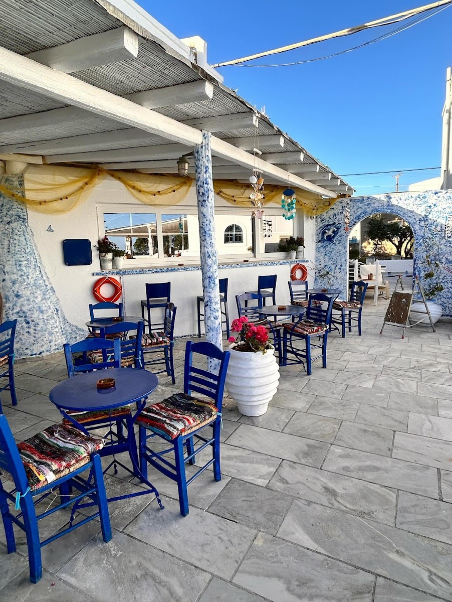 Asterias Restaurant Lounge Bar