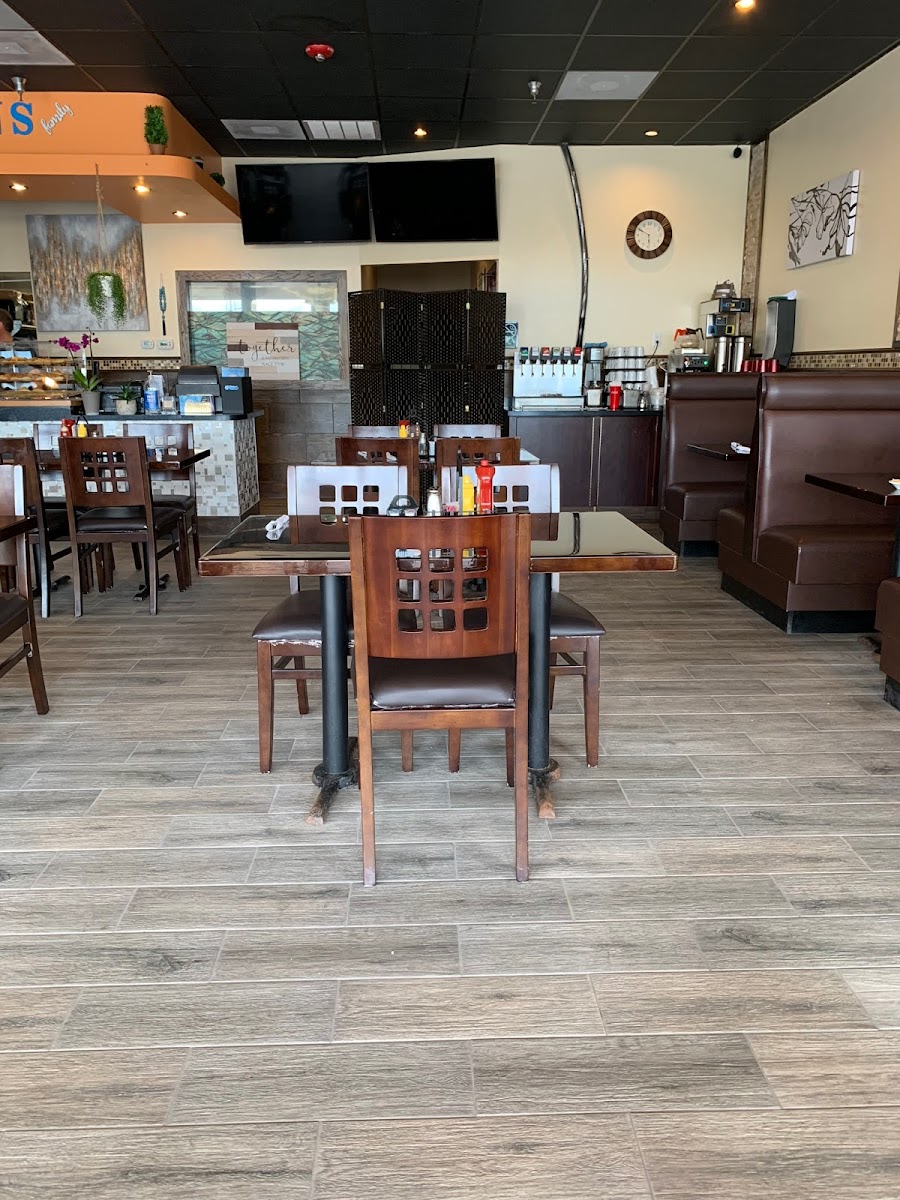 Athens Family Restaurant