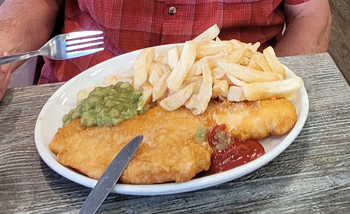 Atlantic Fish Bar & Diner-4