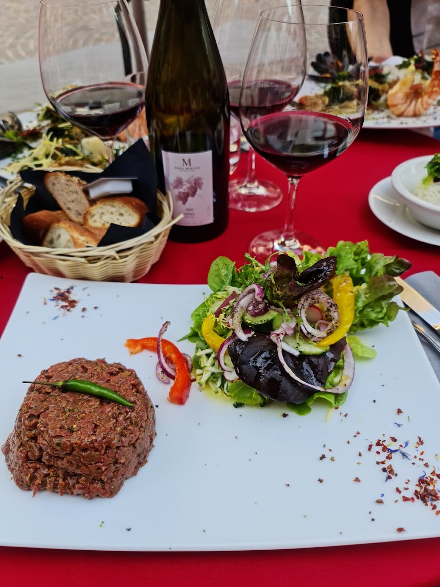 Au Cheval-Blanc-8