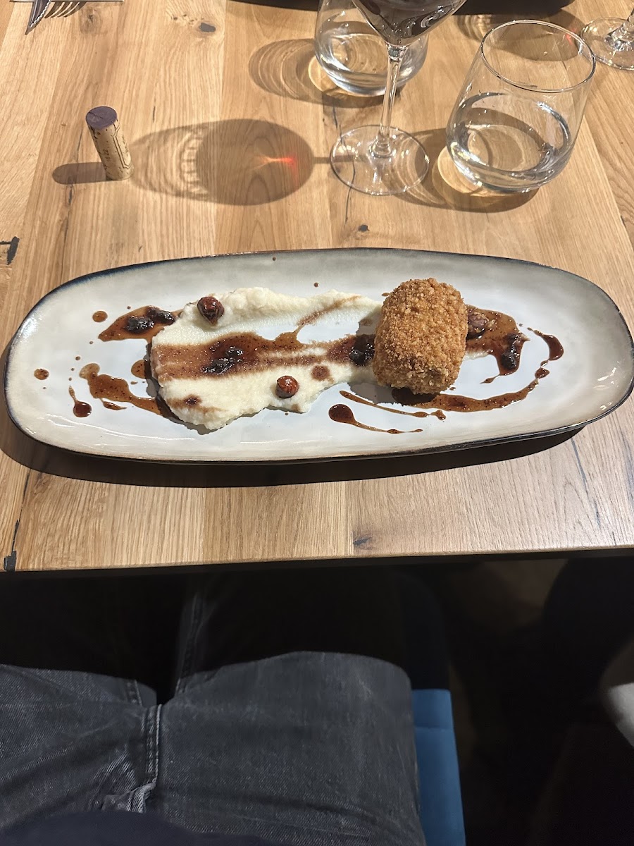 Au Tire Bouchon-10