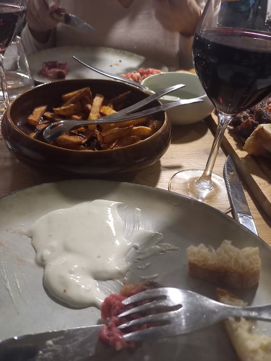 Au Tire Bouchon-9