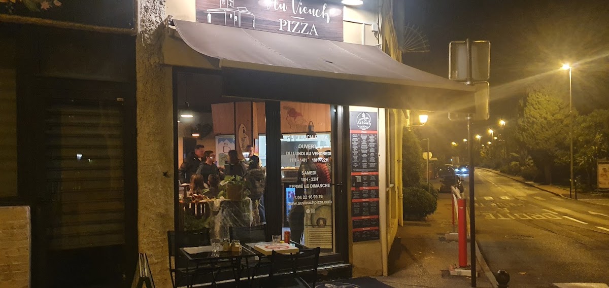 Au Vieuch Pizza