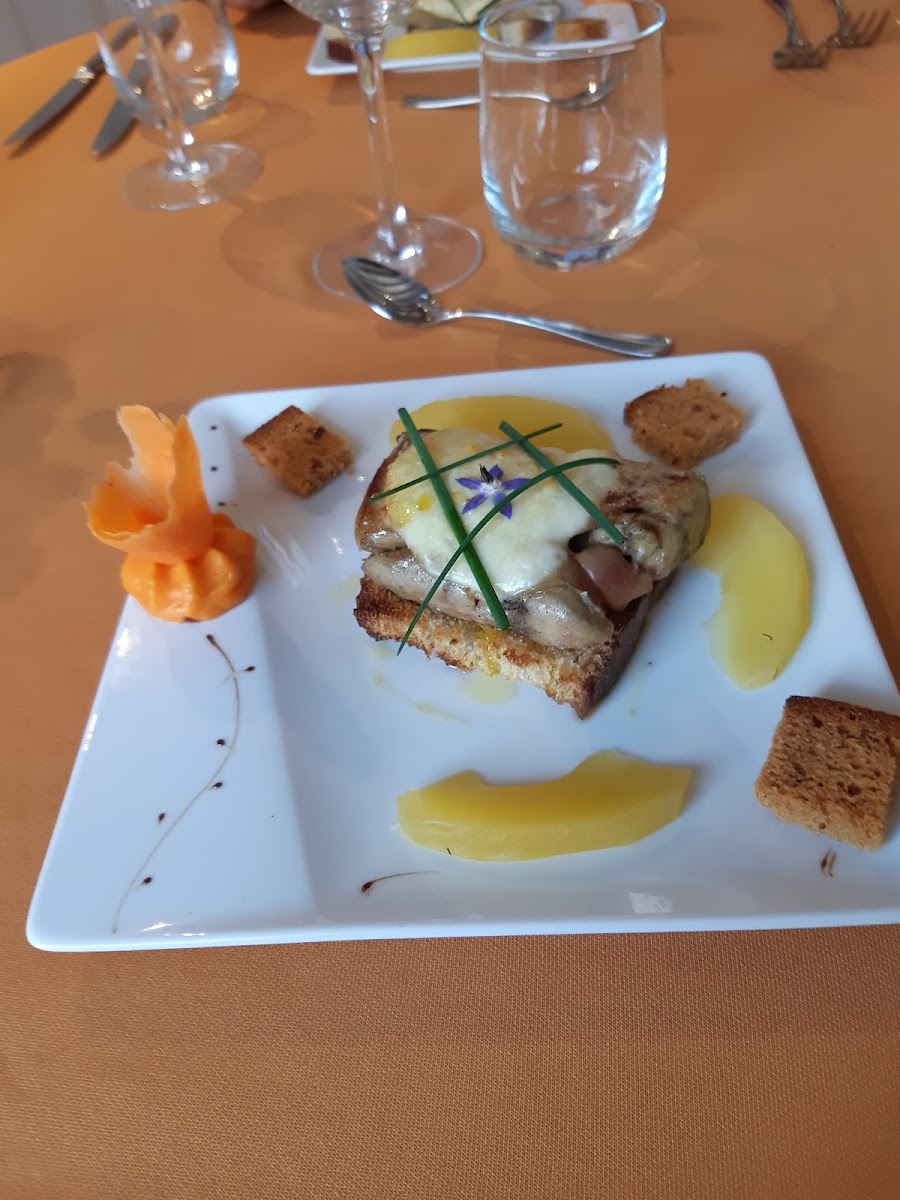 Auberge De La Double-8
